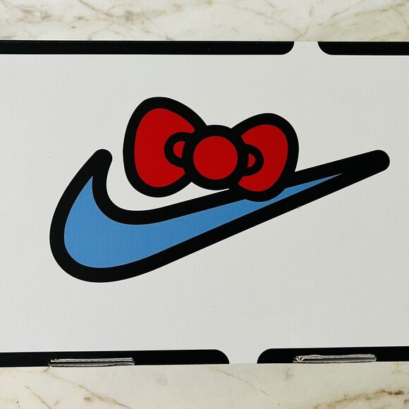 NIKE Air Presto x Hello Kitty® University Blue/White/Light Crimson/Black -US 6.5 - Picture 3 of 10